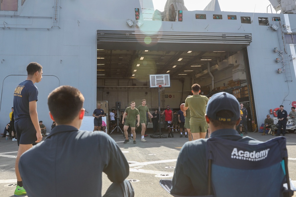 USS Mesa Verde Steel Beach Picnic