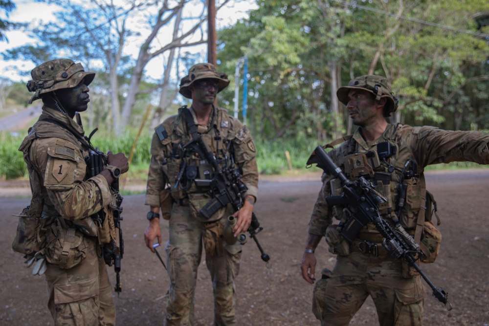 Wolfhounds Establish Access Control Point Security Around Objective Austin at JPMRC 24-01