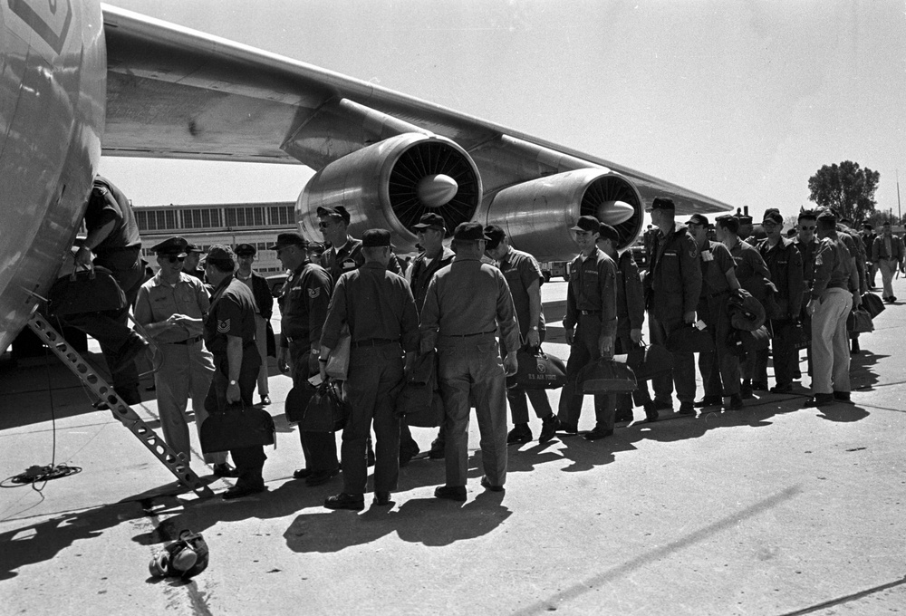 Iowa Airmen depart for Vietnam