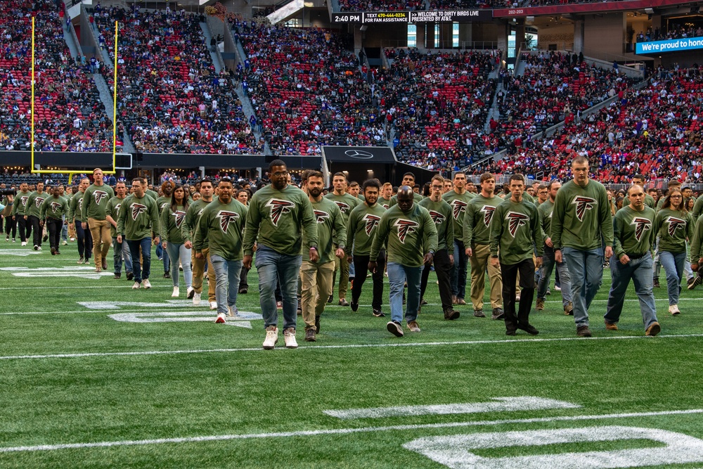 Army supports Atlanta Falcons Call To Service event