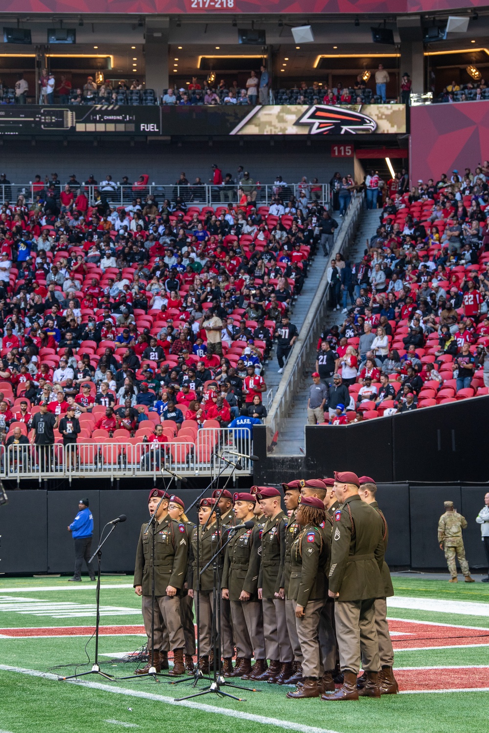 Army supports Atlanta Falcons Call To Service event