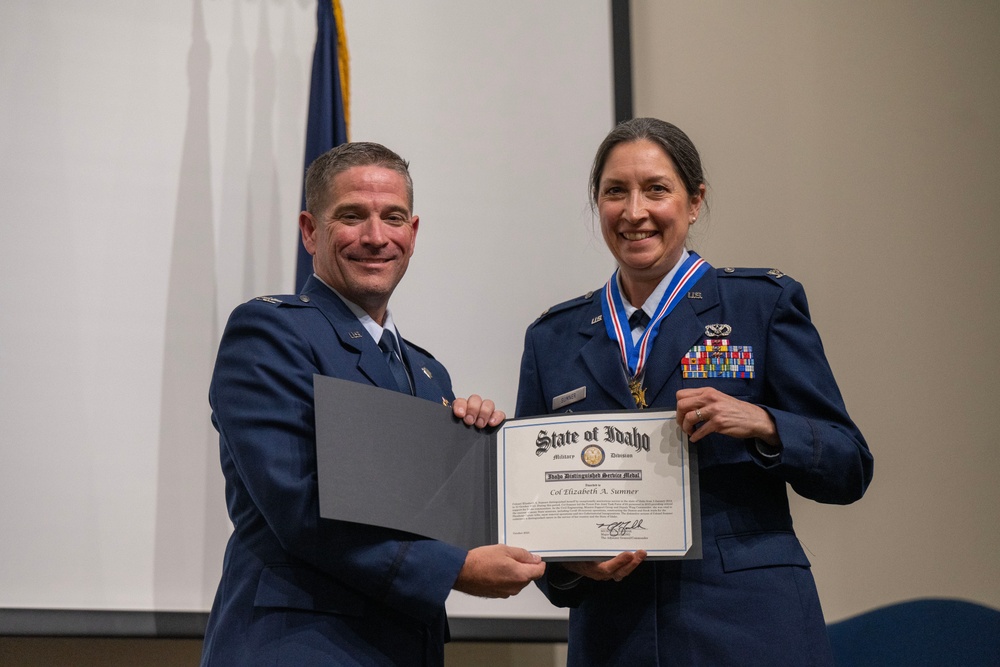 Col. Elizabeth Sumner Retires