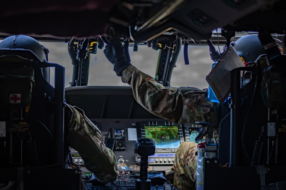 Hawaii Army National Guard UH-60M Black Hawks Conduct Medevac Operations in JPMRC 24-01