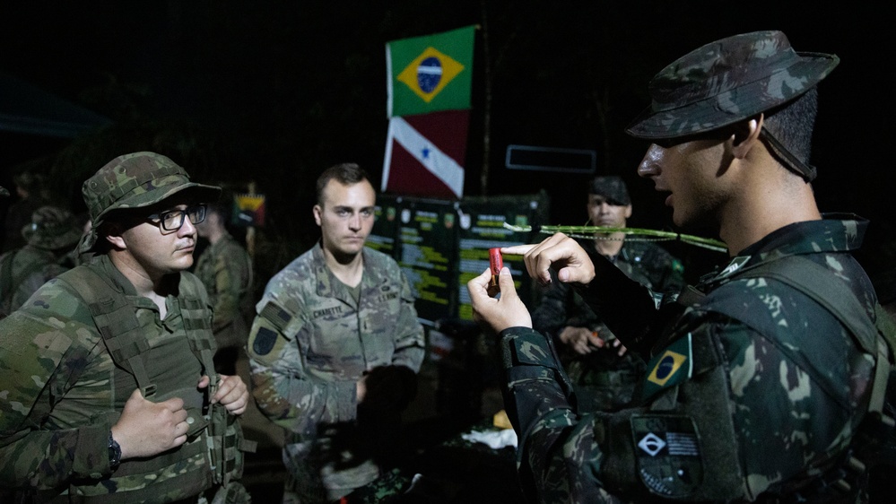 Southern Vanguard 24 Soldiers attend Brazilian Night Jungle Familiarization and Academics Course