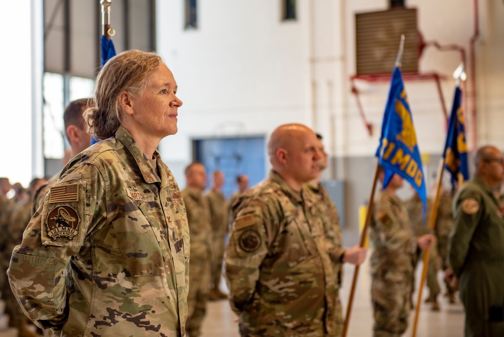 Powers takes command of 121st ARW