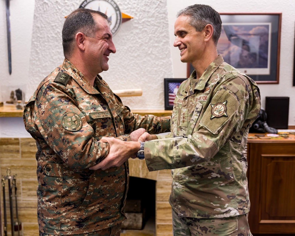 Armenian military leaders visit EUCOM for bilateral meeting