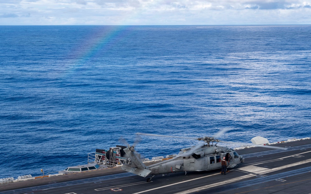 USS Carl Vinson (CVN 70), JMSDF Conduct Multi-Large Deck Event in Pacific Ocean