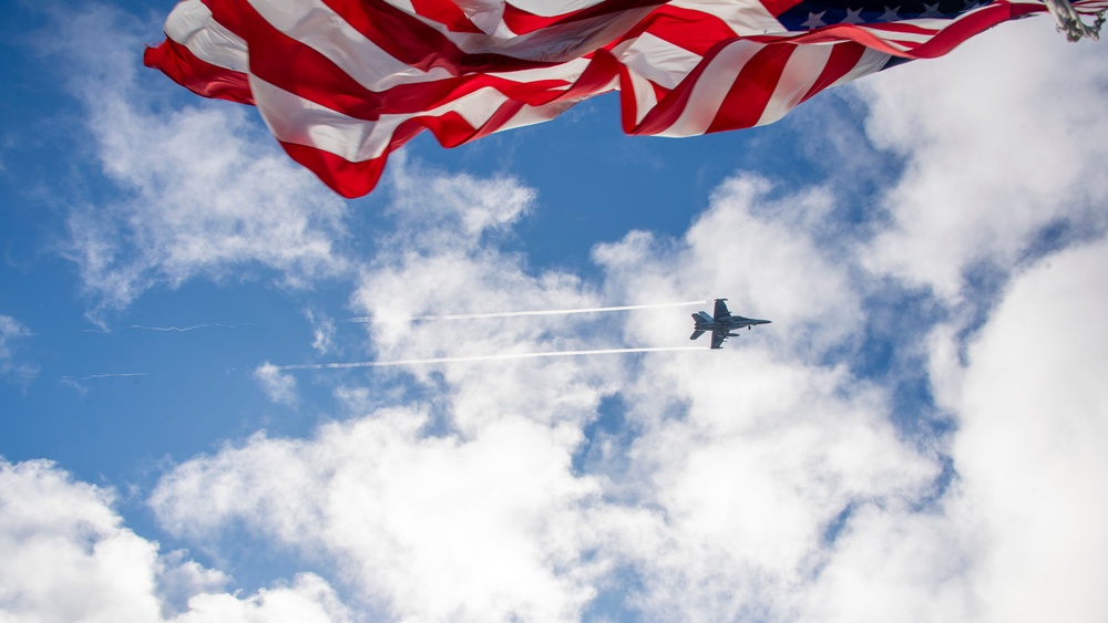 USS Carl Vinson (CVN 70), JMSDF Conduct Multi-Large Deck Event in Pacific Ocean