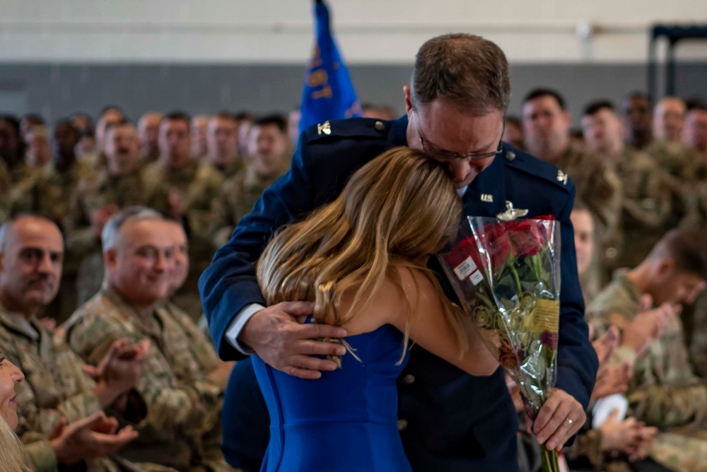 Powers assumes command of 121st ARW
