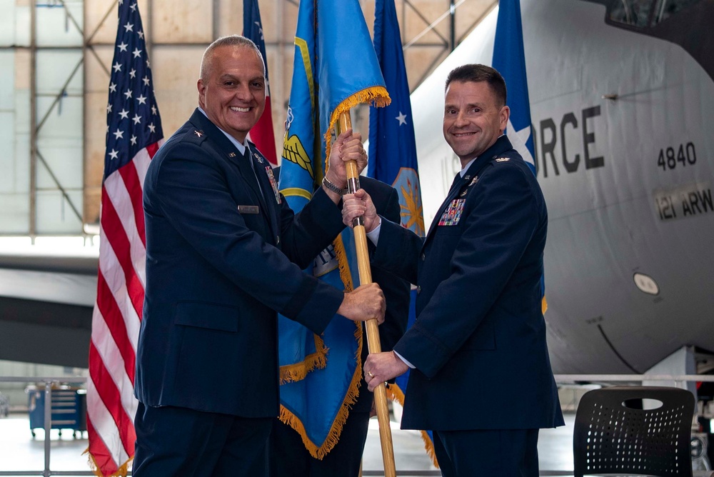 Powers assumes command of 121st ARW