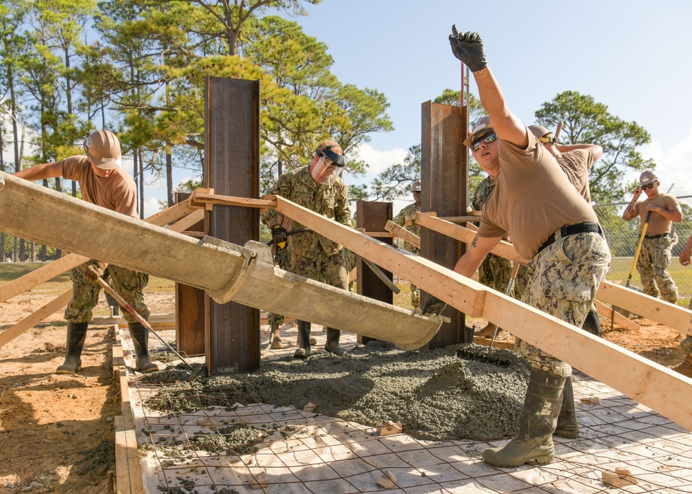 NMCB 11 Builds Display Stand on CRTC Gulfport