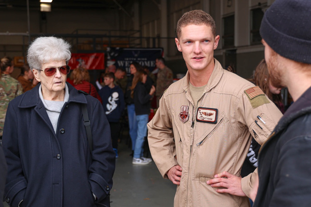 127th Air Refueling Group Returns Home