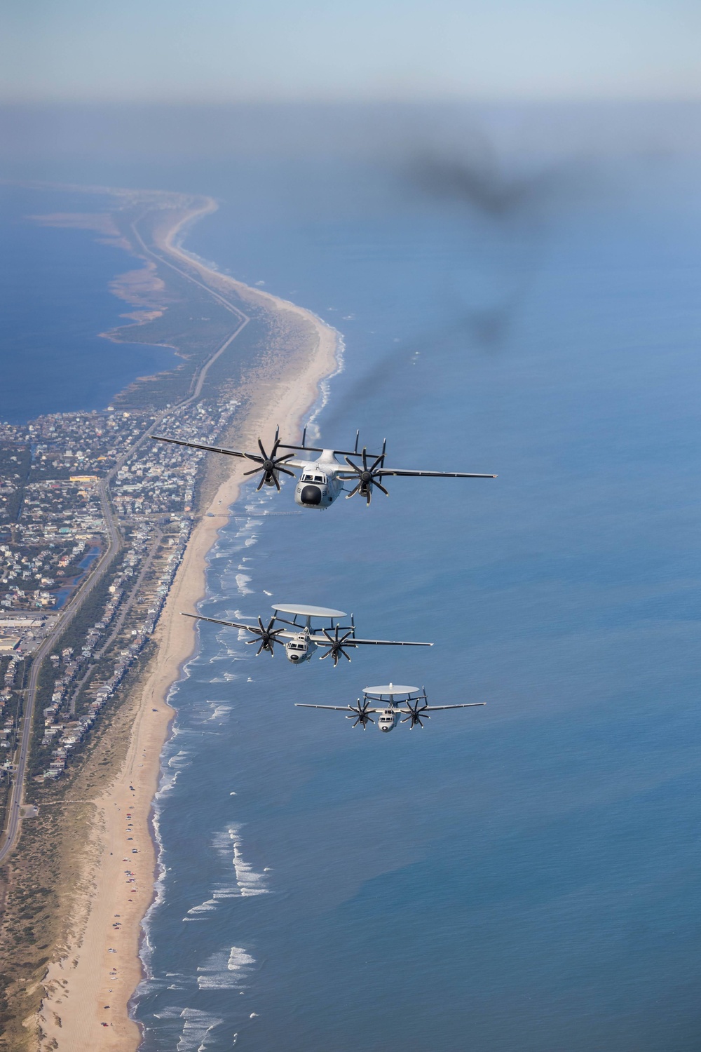 VAW-120 conducts final C-2A Greyhound training mission