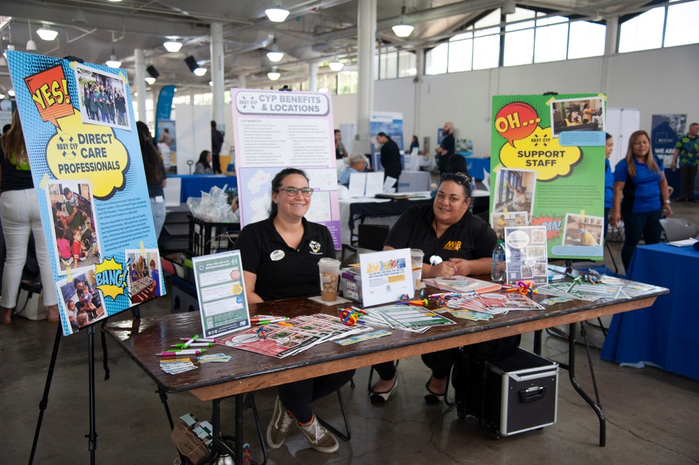 Navy Region Hawaii, JBPHH participate in City and County of Honolulu's hiring event