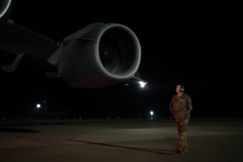 C-17 Globemaster III deploys from Travis Air Force Base