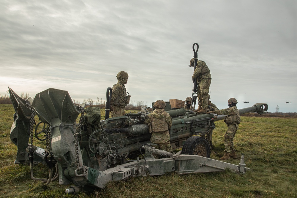 10th CAB Howitzer Raid