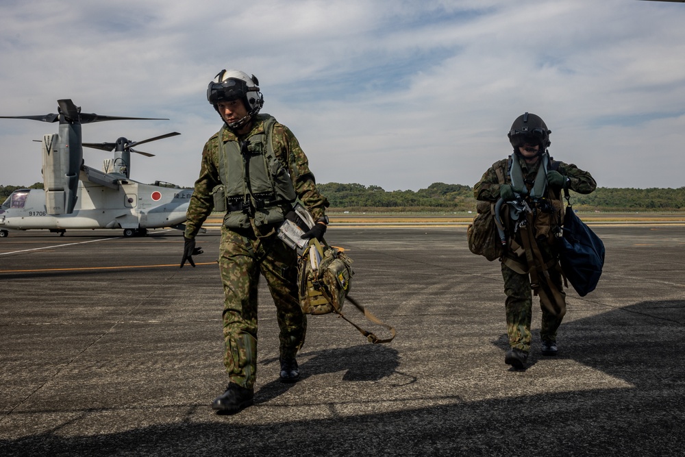 Resolute Dragon 23 FTX | JGSDF 107th Squadron Flight Operations