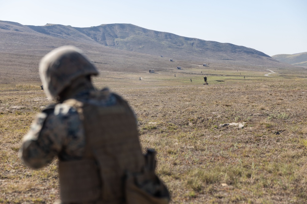 Camp Pendleton Marines conduct unknown distance range