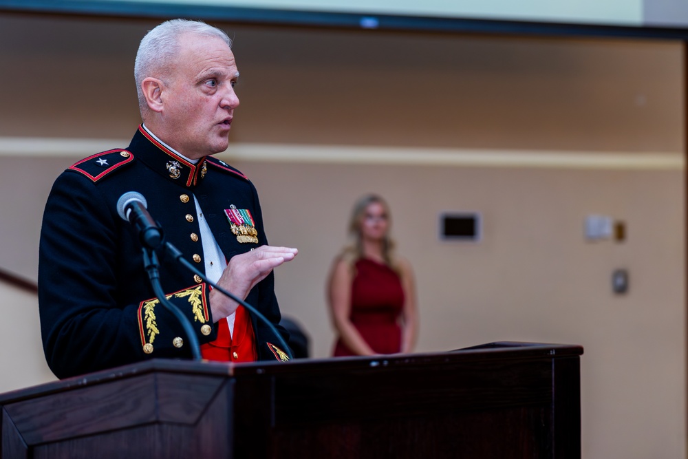 MCCS hosts its first annual Marine Corps Family Ball