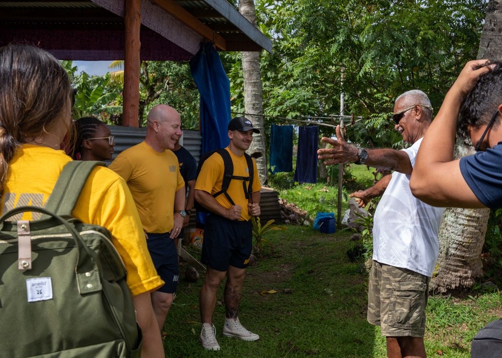 Pacific Partnership 2023: Sailors Volunteer at Tebara Ex-Servicemen Association in Fiji