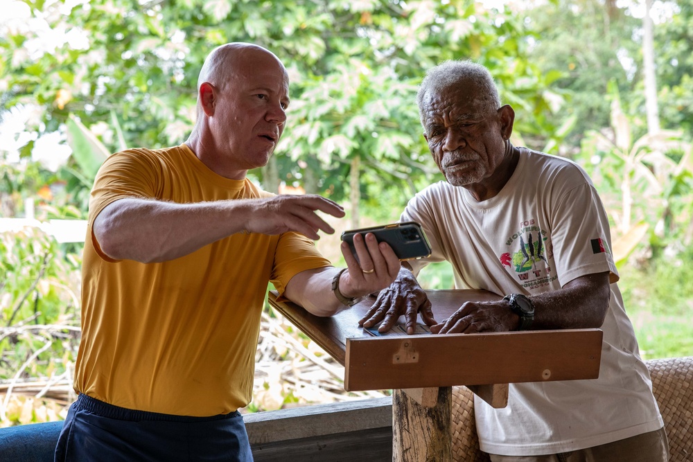 Pacific Partnership 2023: Sailors Volunteer at Tebara Ex-Servicemen Association in Fiji