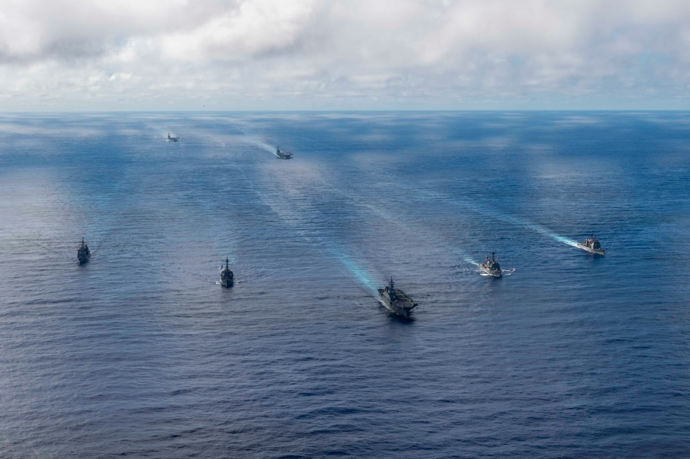 USS Carl Vinson (CVN 70), JMSDF Participate in Multi-Large Deck Event