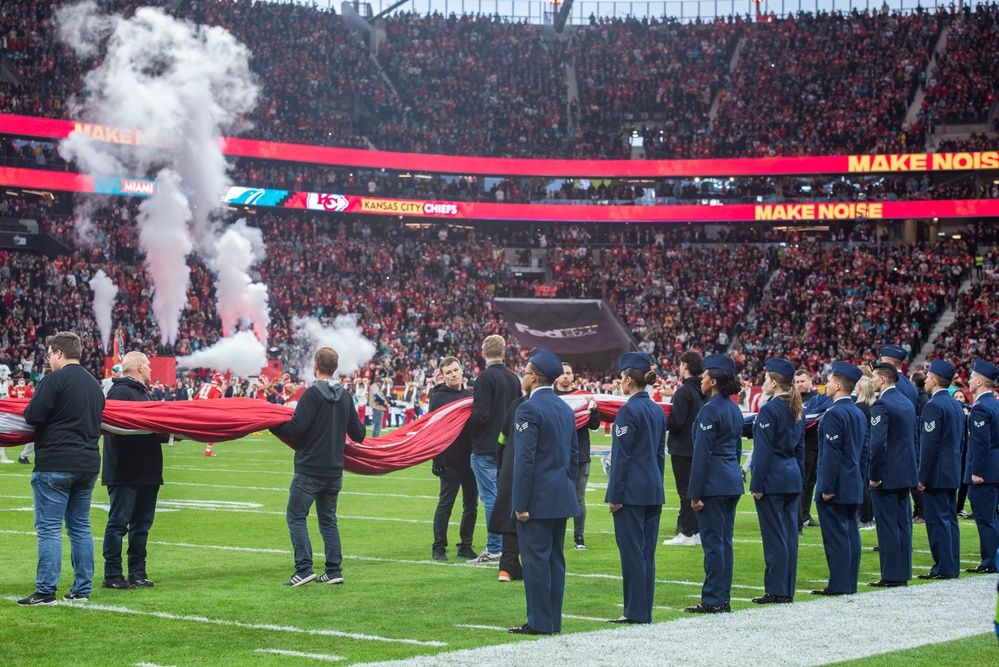 U.S. Armed Forces supports NFL game