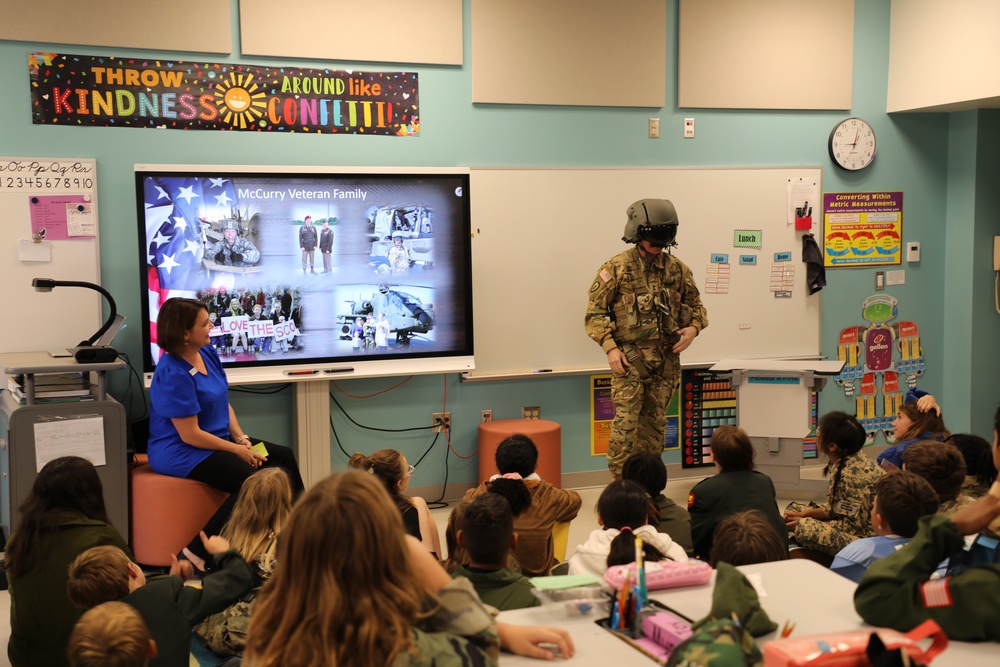 USAACE CG speaks at Parker Elementary