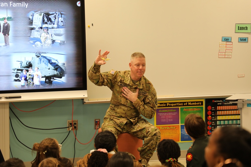 USAACE CG speaks at Parker Elementary