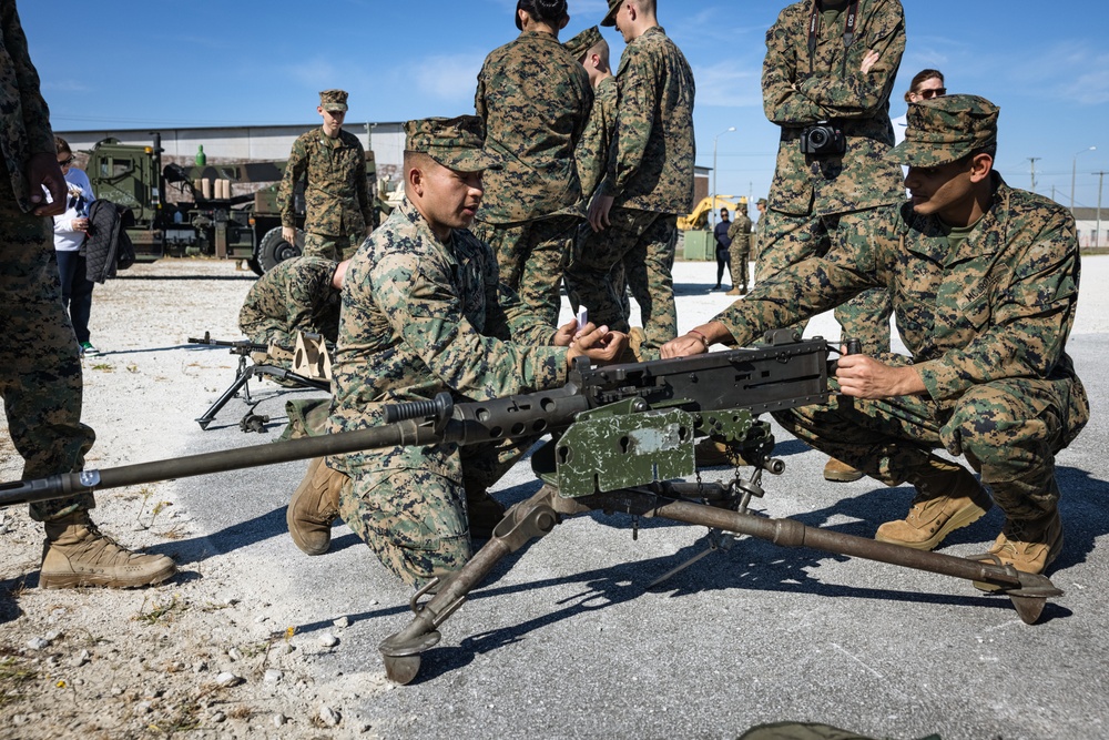 Ardrey Kell High School MCJROTC Visits Camp Lejeune