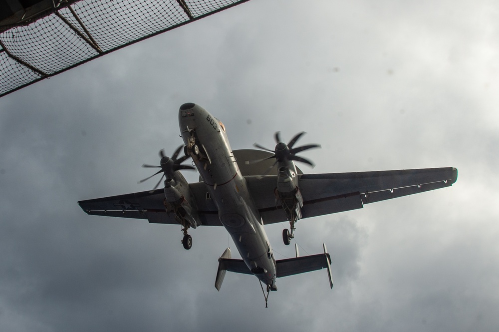 USS Ronald Reagan (CVN 76) conducts flight operations