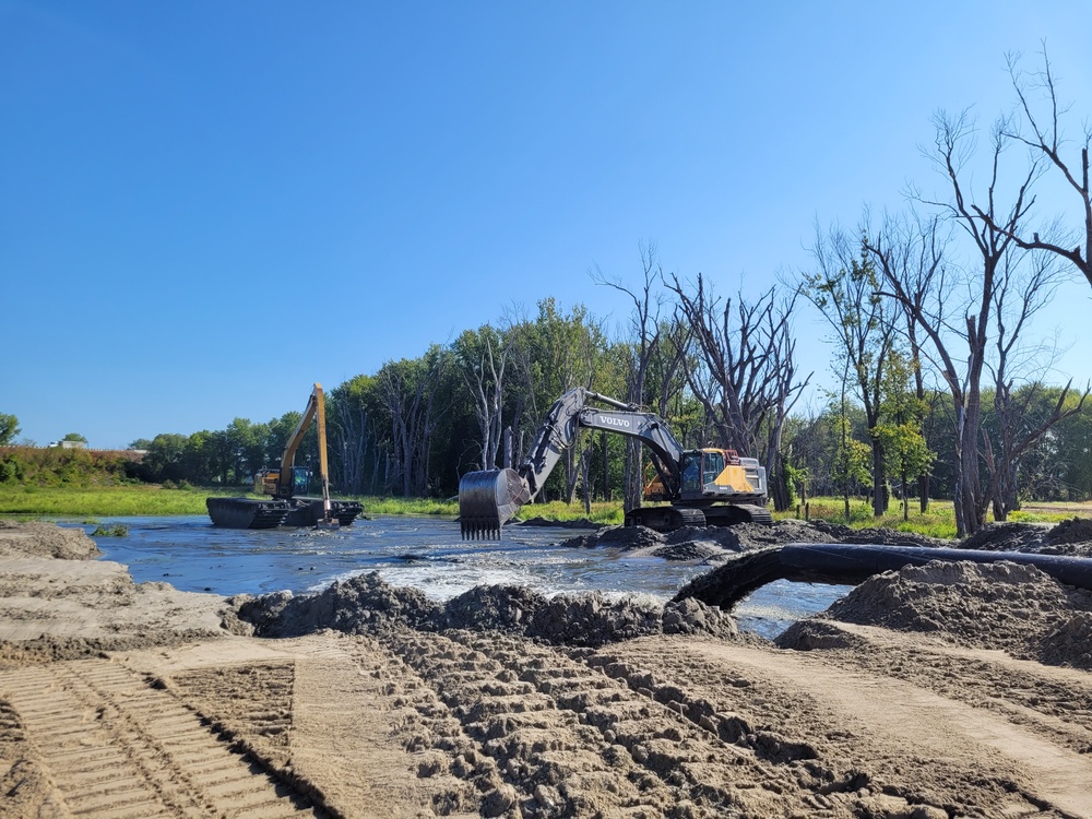 New island building technique, a first on the Upper Mississippi River