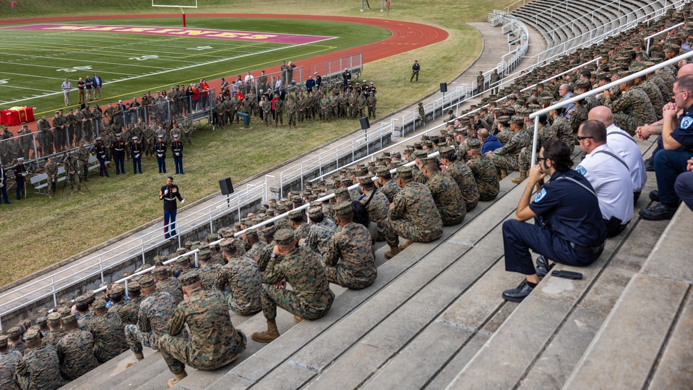 Sergeant Major of the Marine Corps attends Marine Corps Base Quantico cake cutting ceremony as guest of Honor