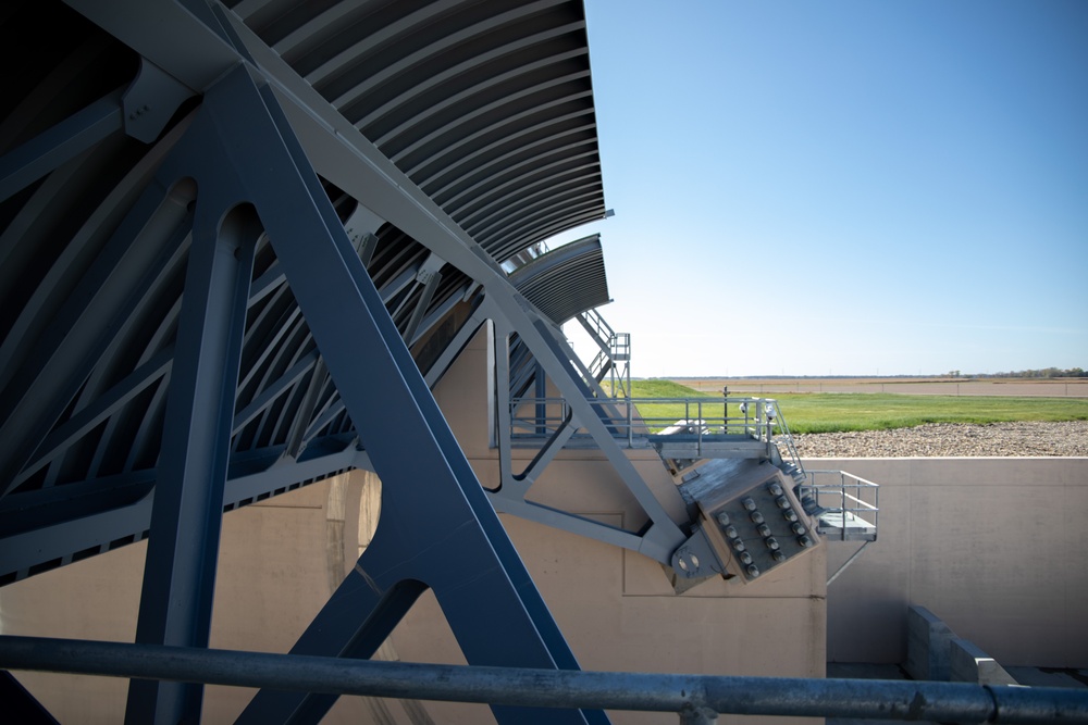 Fargo-Moorhead Metropolitan Area Flood Risk Management Project Control Structure