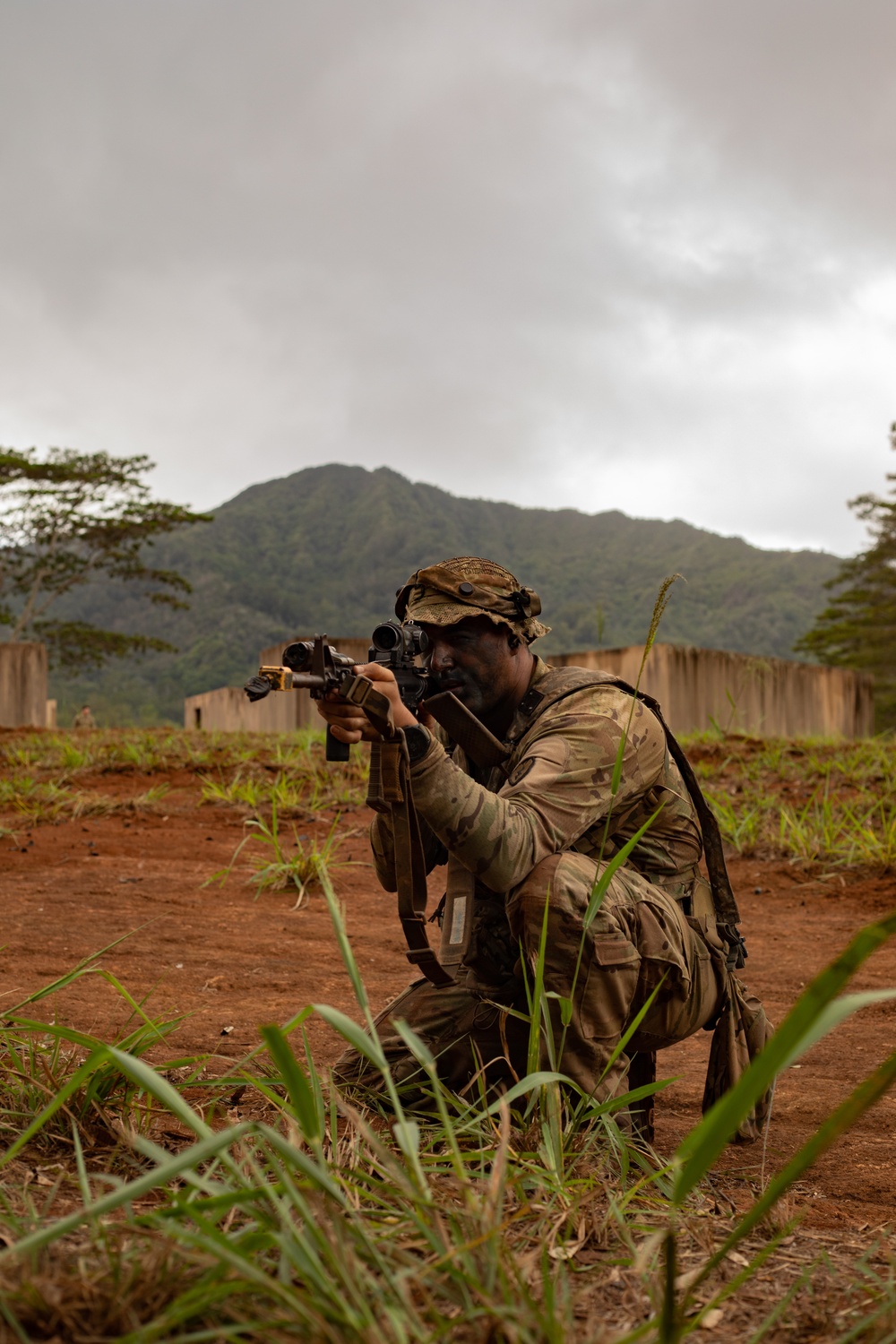 25th Infantry Division Soldiers engage with opposition forces during JPMRC 24-01