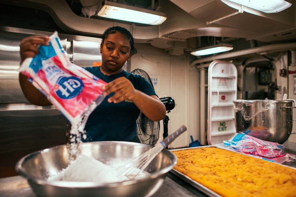 Sailor bakes aboard USS Carl Vinson