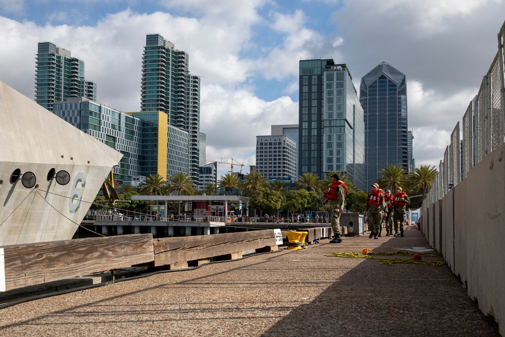 Fleet Arrives Pierside for Fleet Week San Diego 2023