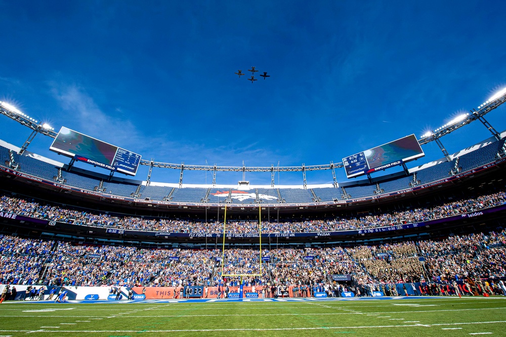 DVIDS Images U.S. Air Force Academy Football vs Army at Empower