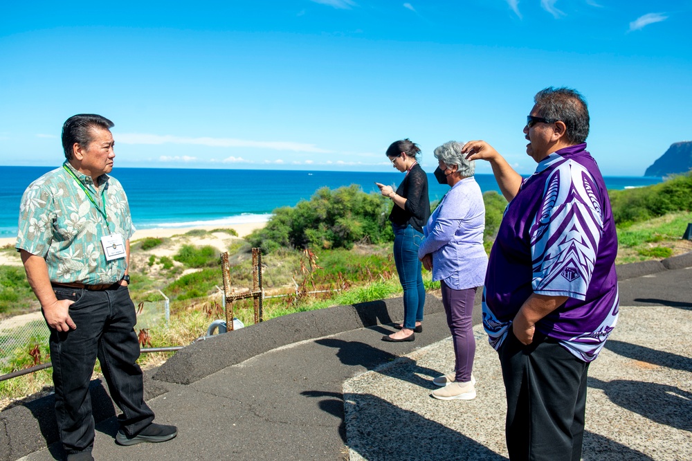 Hawaii State Lawmakers Visit Pacific Missile Range Facility