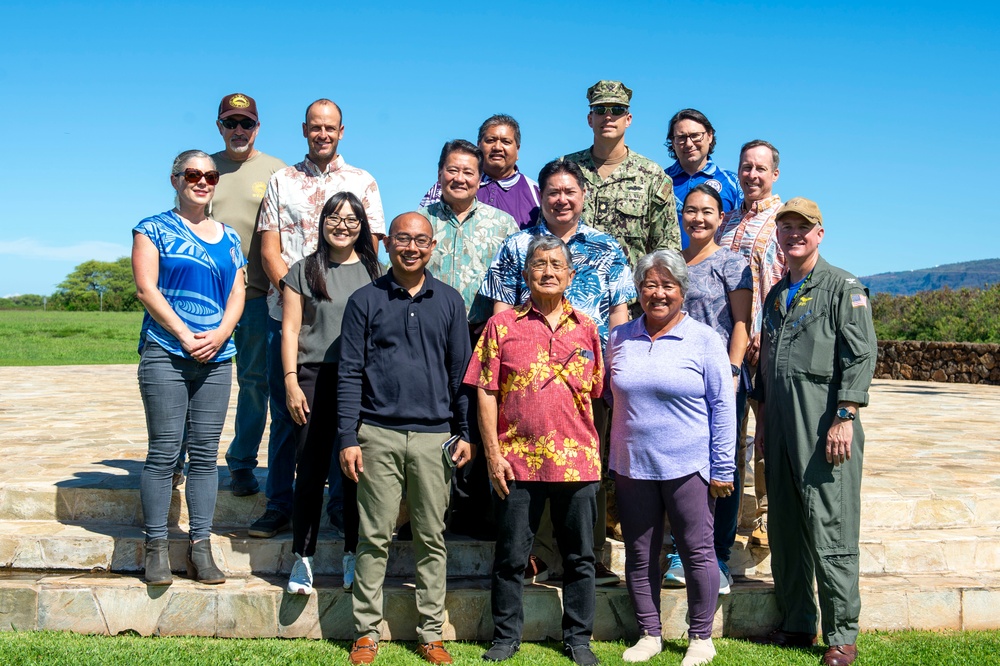 Hawaii State Lawmakers Visit Pacific Missile Range Facility