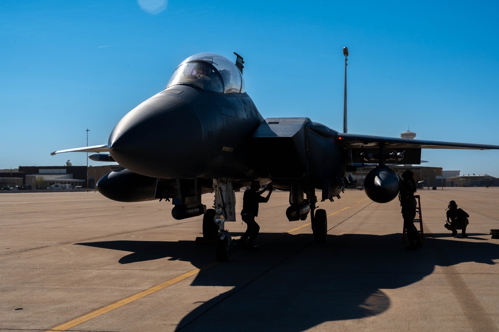 Luke AFB Advances Joint Force Training in IP War Day