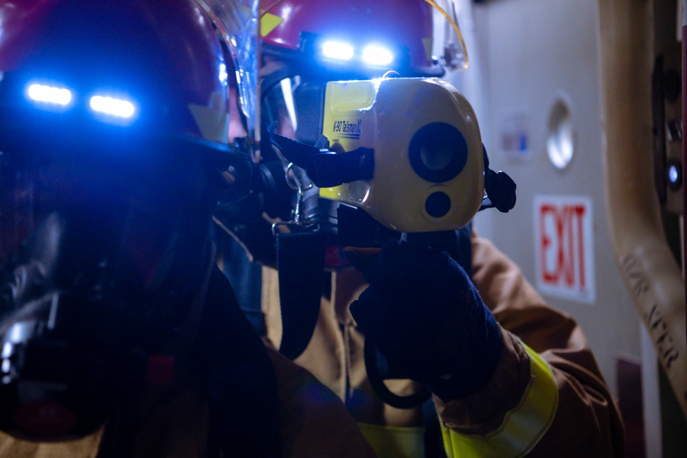 USS Kidd (DDG 100) Sailors Participate in Damage Control Drill