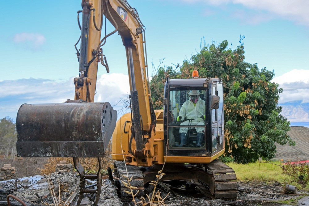 USACE begins Phase 2 debris removal in Kula, HI