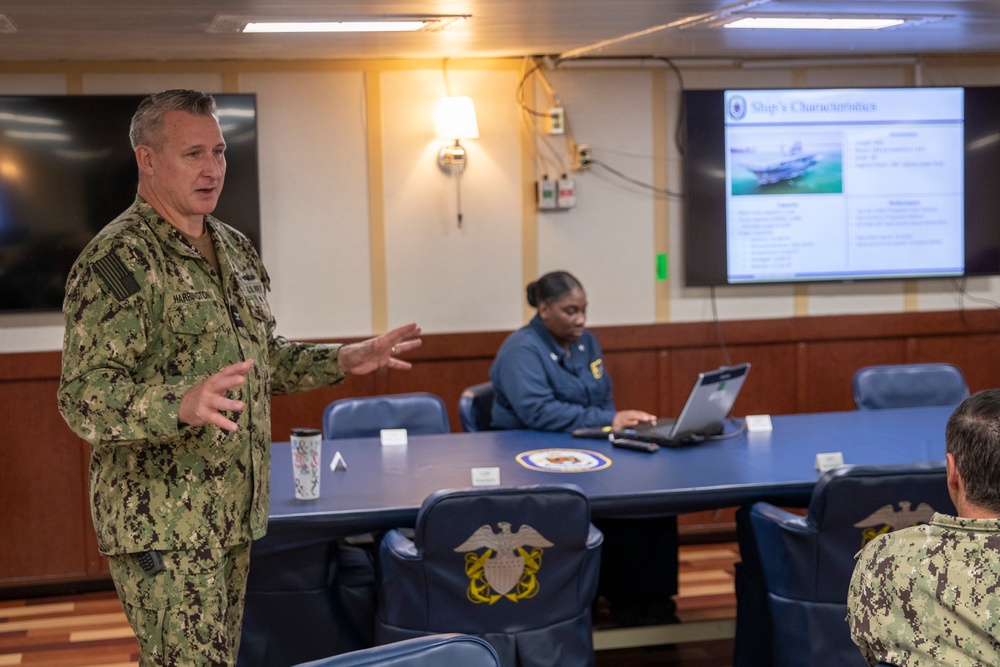 Dvids - Images - Senior Amphibious Warfare Officer Course Tour [image 6 