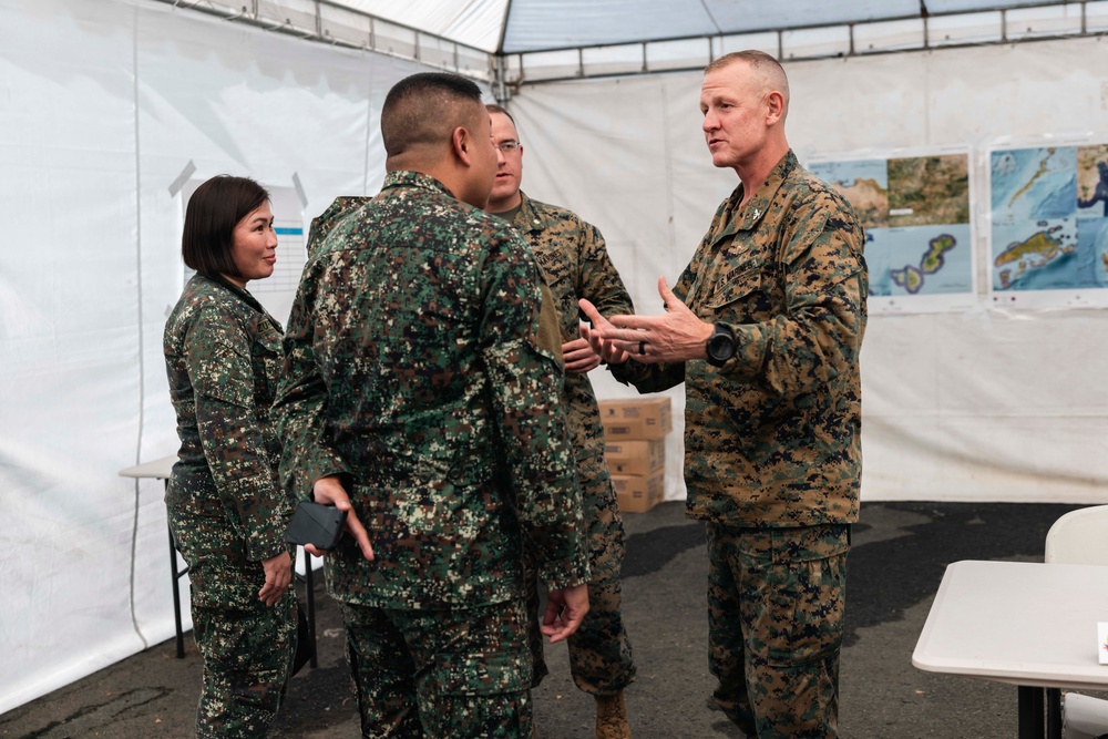 MRF-SEA Marines meet Philippine Marine Corps partners