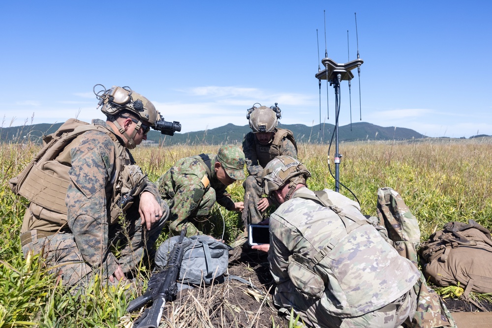 RD 23 FTX: V22, JGSDF Exchange Defense Tactics on Hijyudai