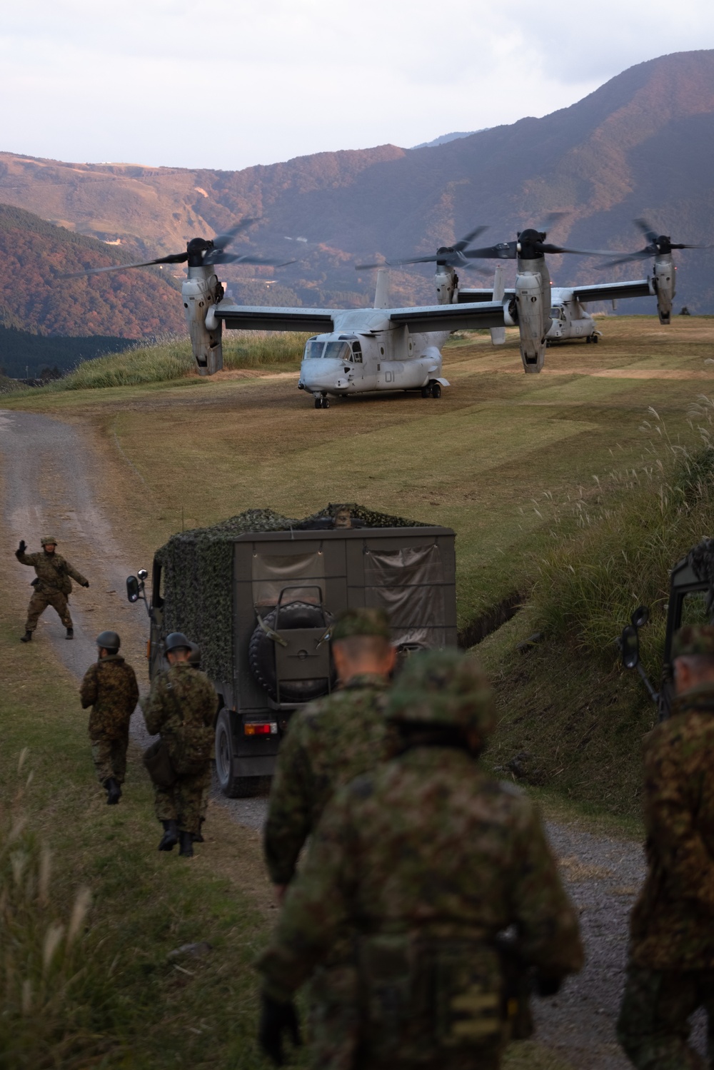 Resolute Dragon 23 FTX Bilateral Casualty Evacuation Drill