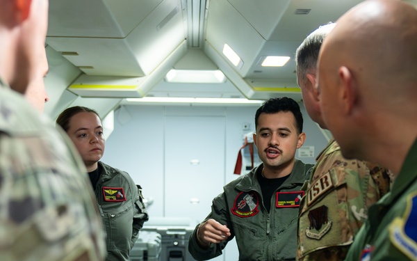 USAF tours P-8A Poseidon