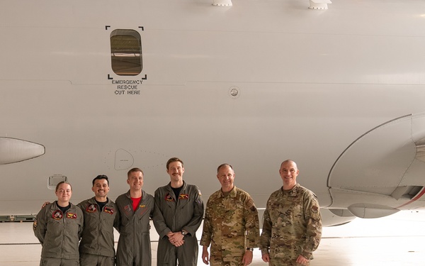 USAF tours P-8A Poseidon