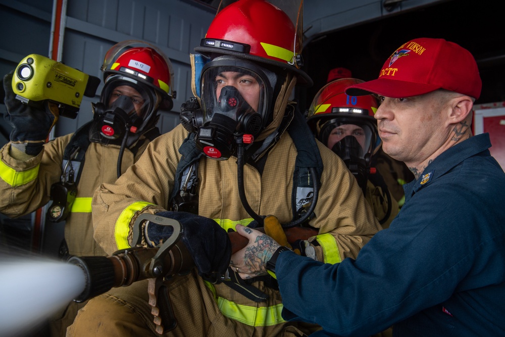 USS Carl Vinson Conducts Fire Fighting Drill